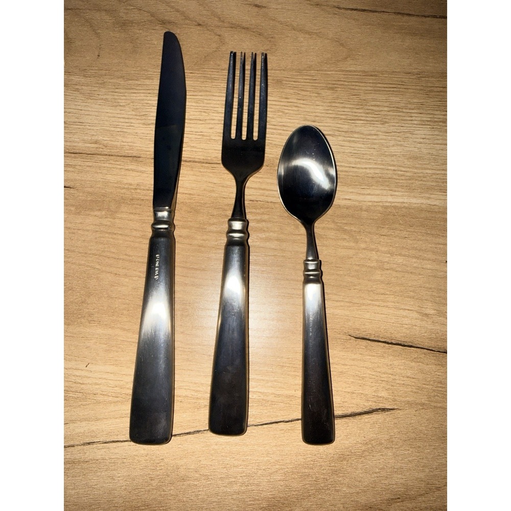 Motif Knife Spoon  Fork Oneida Cube Logo Satin‎ Stainless Flatware Heirloom NEW